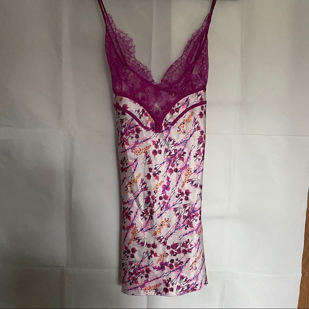 Victoria Secret Lace v-neck multi color floral
